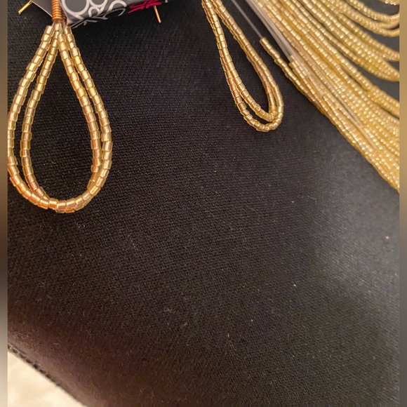 Metallic Beaded Statement Necklace & Earring Set - Picture 2 of 4